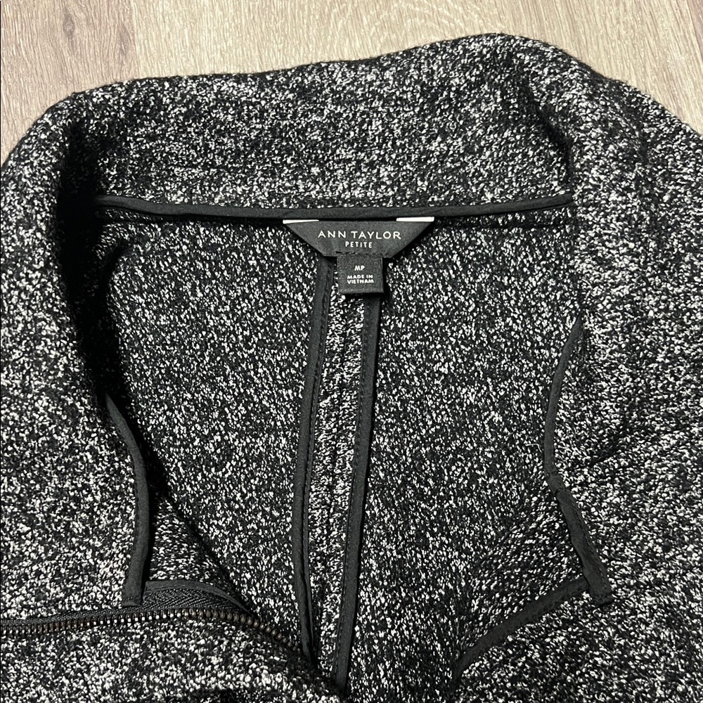 Ann Taylor RT: $179 Jacket Size Small New Gray Textured Wool Rayon size Medium - Picture 2 of 8
